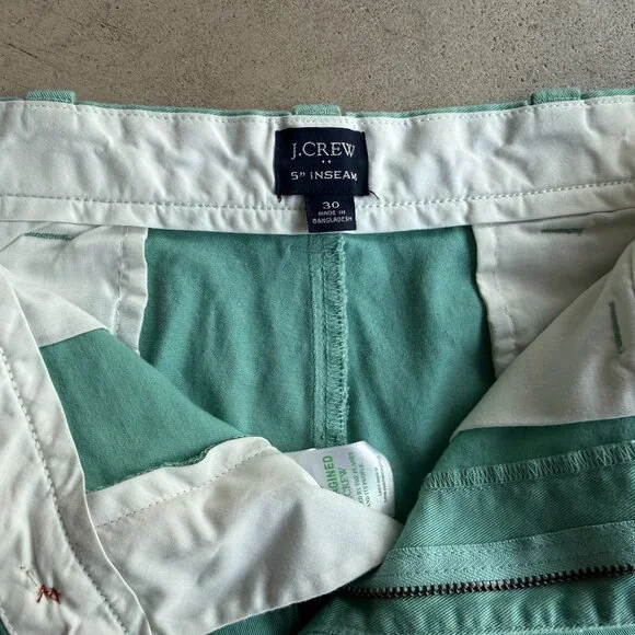 J Crew Factory Mens 5" flex chino short - Size 30 Light Green - Picture 3 of 3